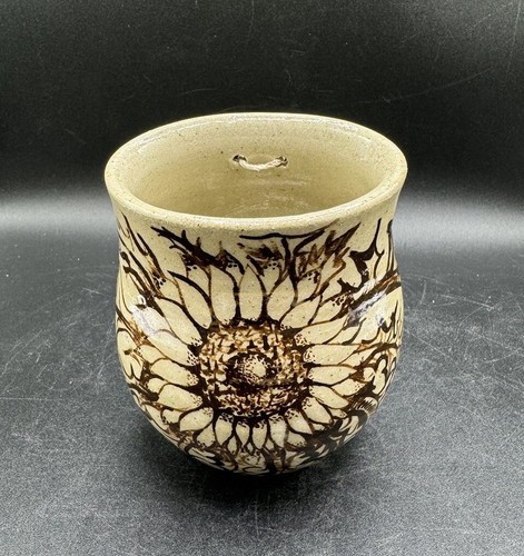 Studio art pottery - art, pocket